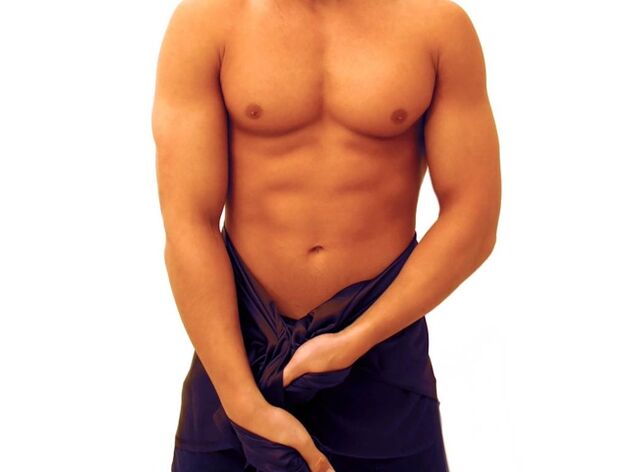 Mees teeb harjutusi oma peenise suurendamiseks